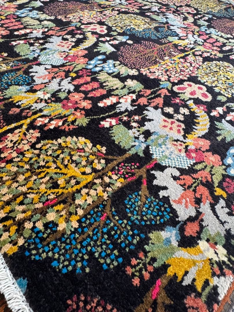 ペルシャ 手織り ラグ ( Tree of Life )