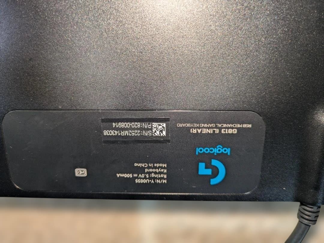 Logitech 有線キーボード　G813　リニア