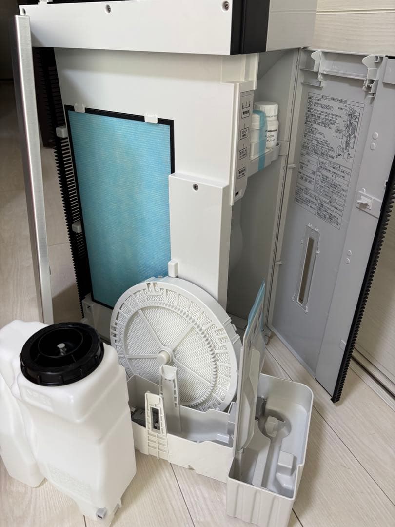 パナソニック空間除菌脱臭機加湿機能付きジアイーノFMV4300超美品25年製♪