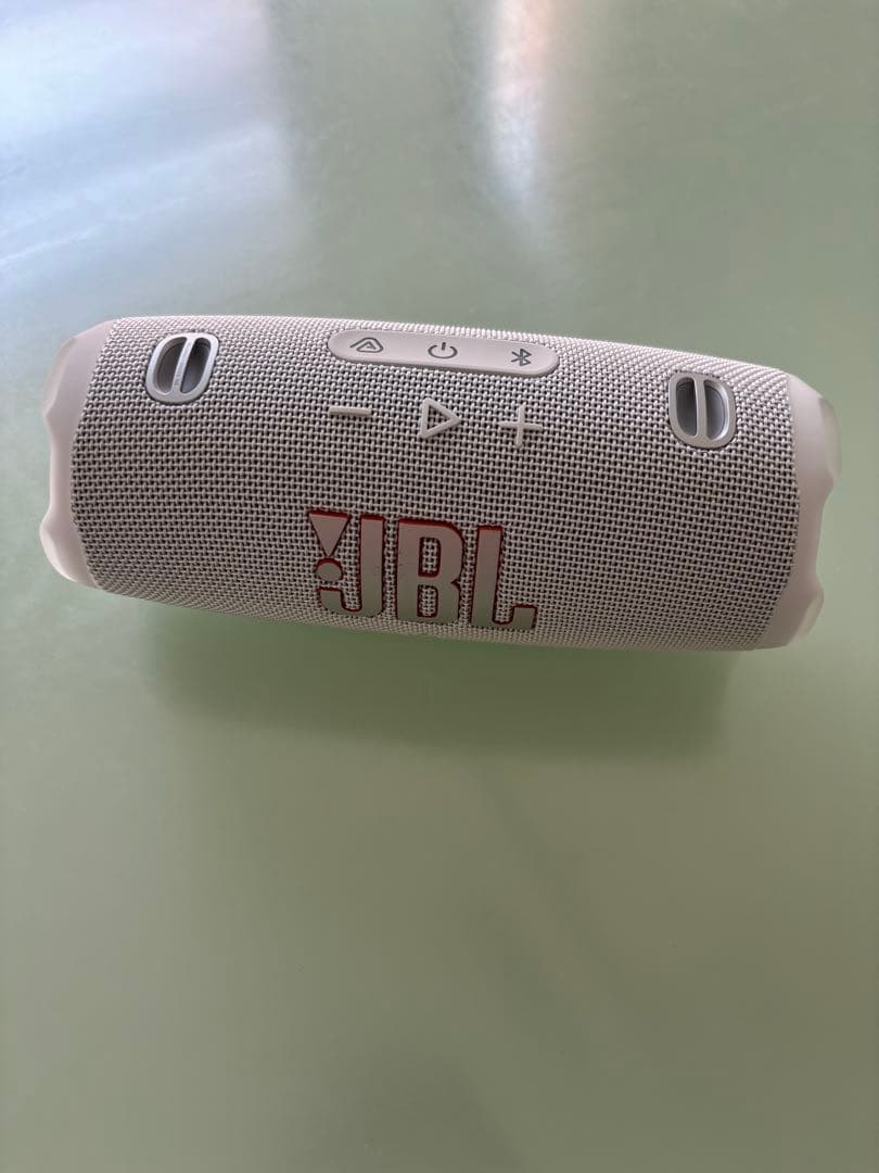 JBL Charge6 ワイヤレススピーカー ホワイト