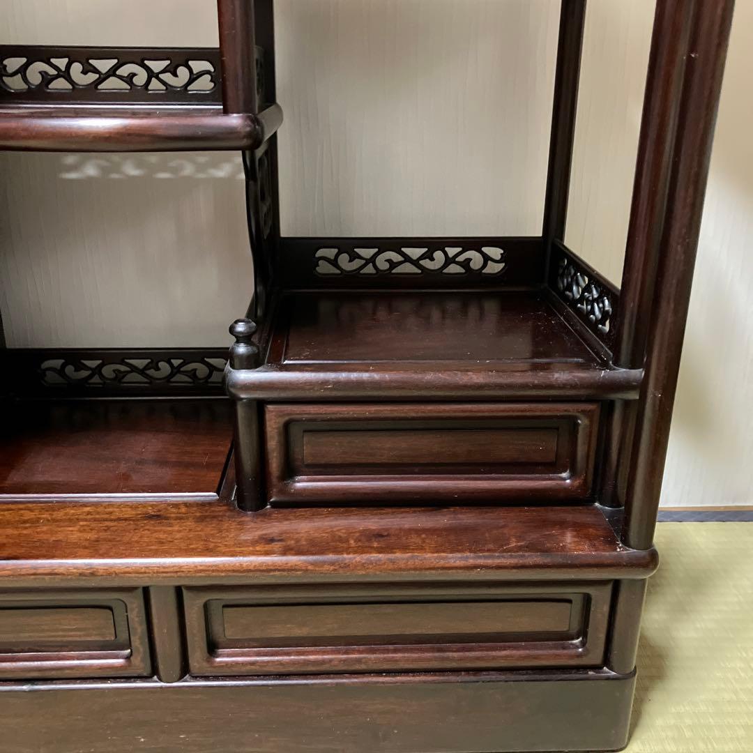 訳あり　飾り棚　茶箪笥　透かし彫り　年代品　茶棚　違い棚 和家具 唐木