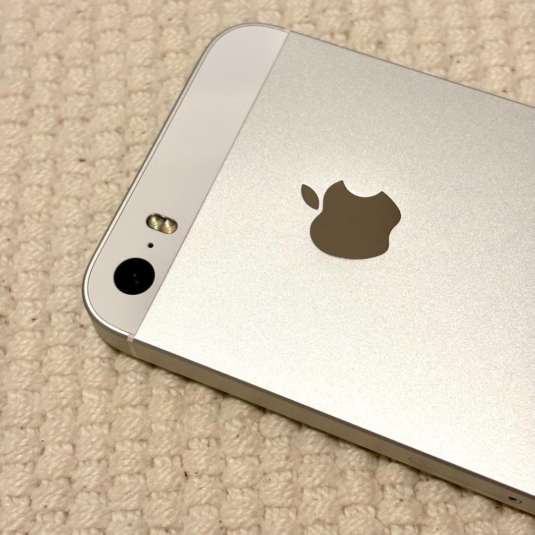iPhone SE (第1世代) 32GB シルバー