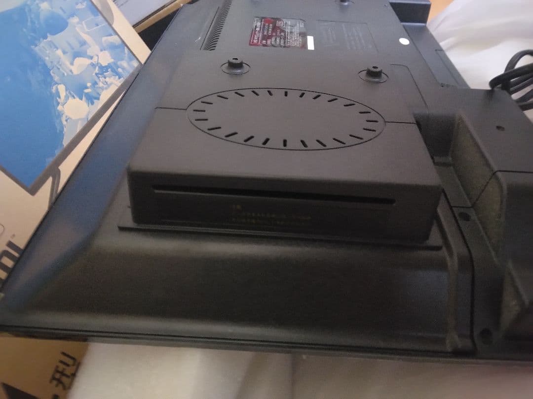 A184 [10/17迄・中古]　GRAMO 24型 DVD内蔵LED液晶テレビ