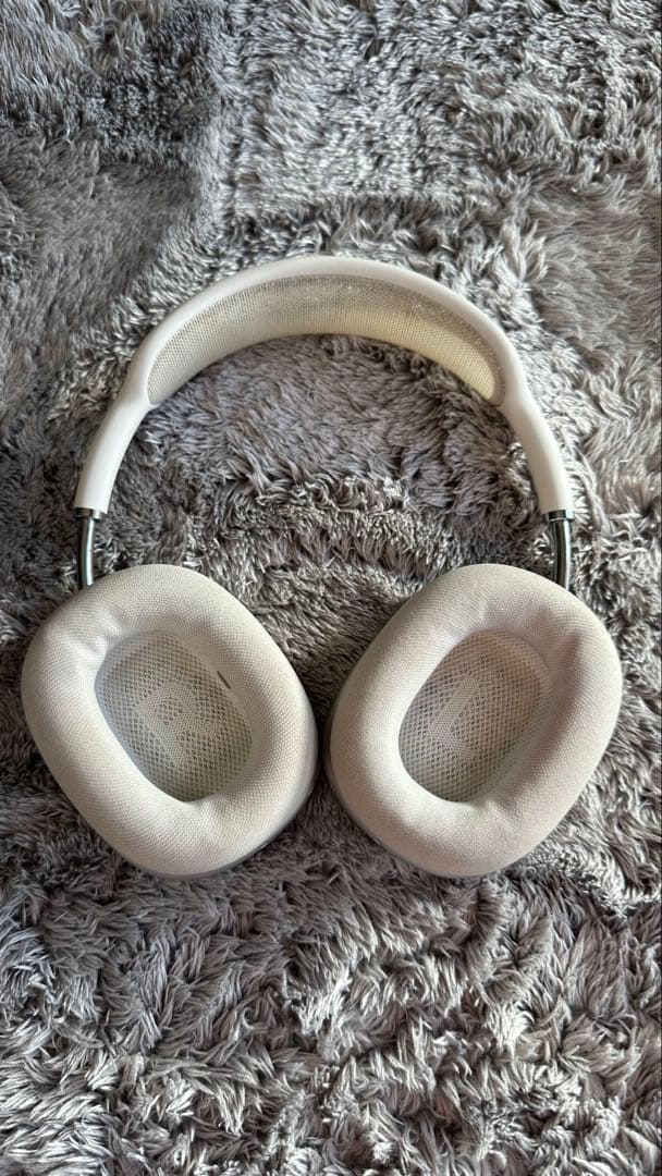 Apple純正AirPods Maxスターライトケース付き