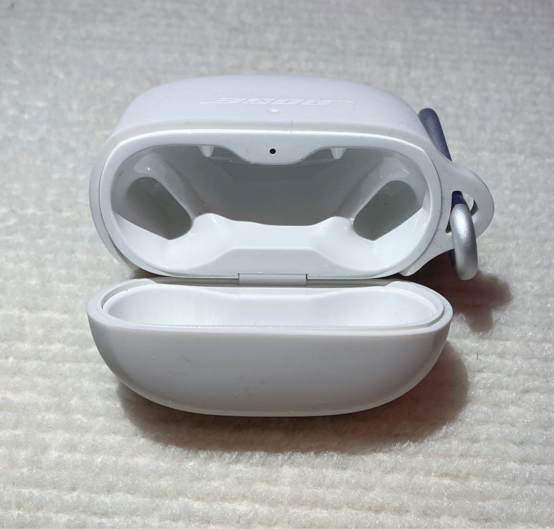 BOSE QuietComfort Ultra Earbuds ケース　シリコン