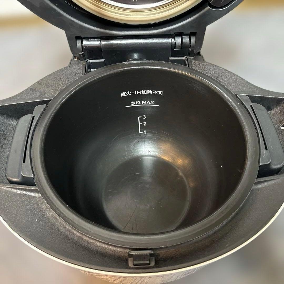 じ*り様 値下げ　ホットクック 1.6L SHARP　シャープ　KN-HW16F