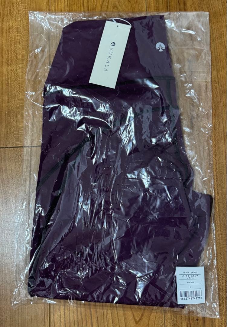 ⭐︎新品⭐︎ 【SUKALA】バイカラーステッチレギンス　ボルドー