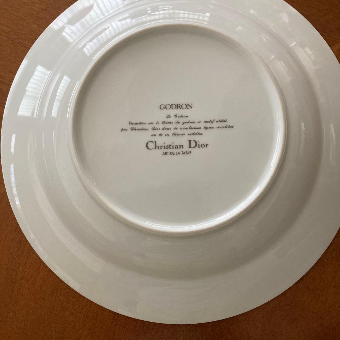 クリスチャンディオール