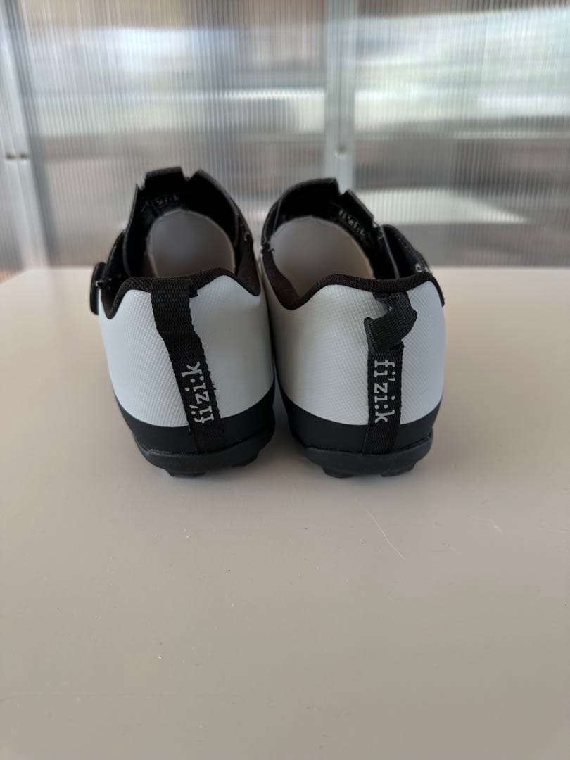 fi'zi:k フィジークATLAS TERRA 44 / 28cm SPD