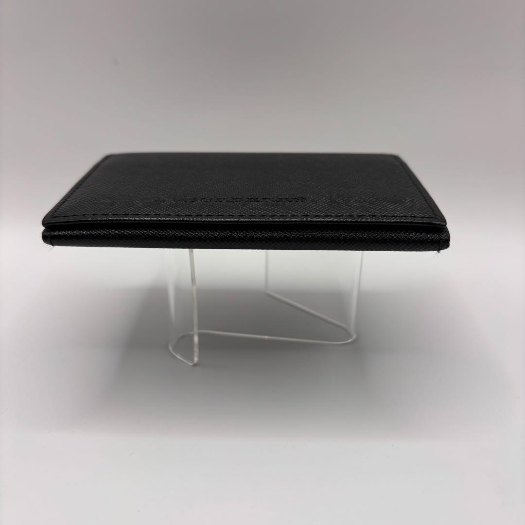 【美品】BURBERRY　名刺入れ　カードケース　ブラック　型押し　ノバチェック