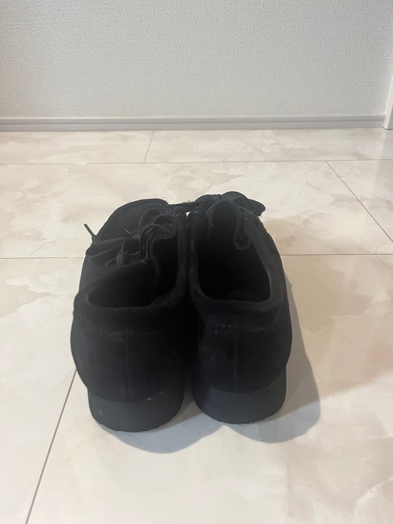 黒 スエード レースアップシューズ