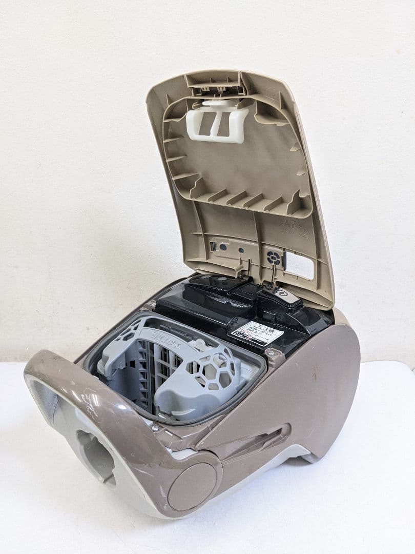 Panasonic MC-PA36G-N 紙パック式掃除機 2017年製