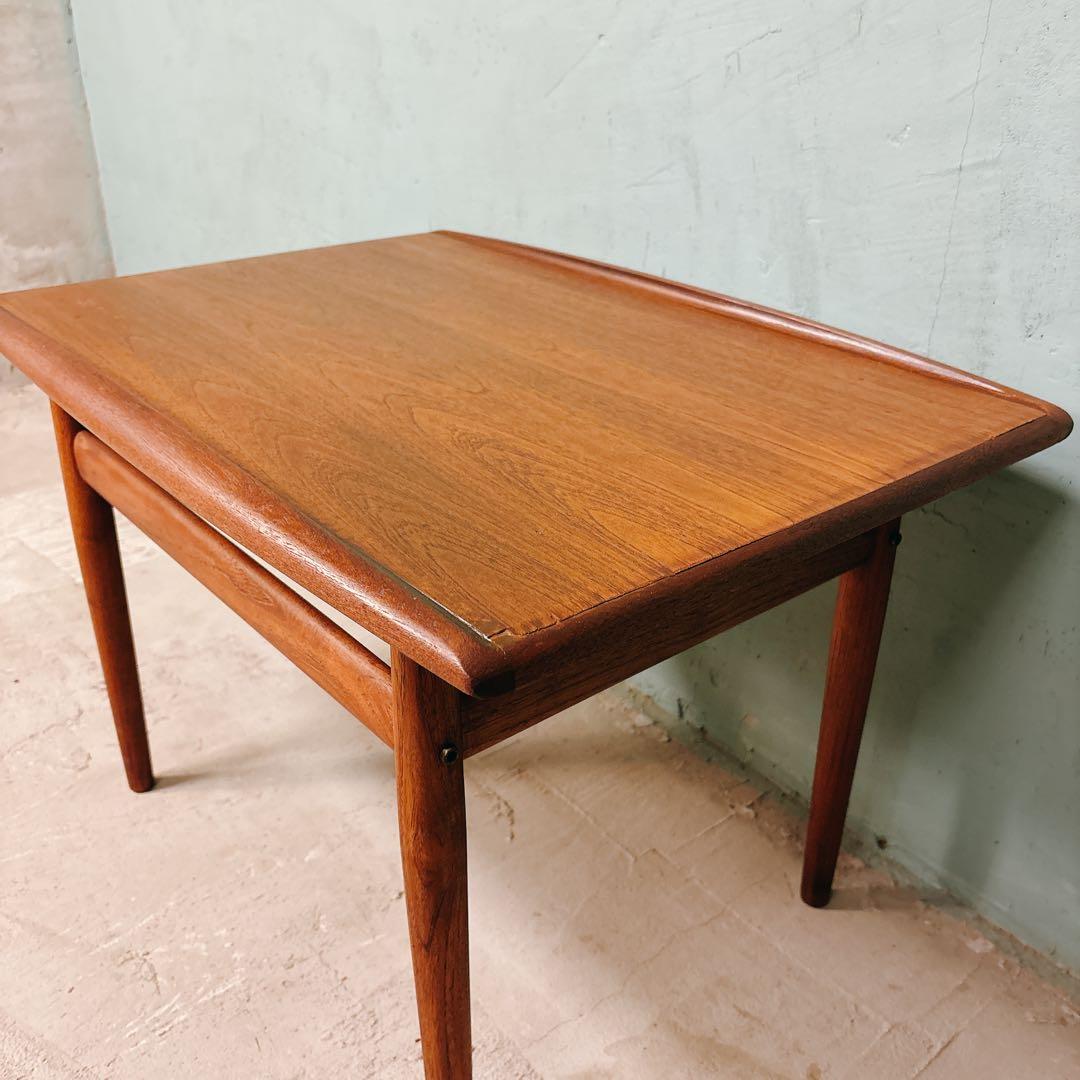 グレーテヤルク　チーク材　サイドテーブル　北欧家具　北欧ビンテージ