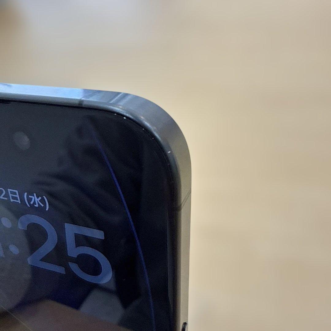 【極美品】iPhone 15 Pro 256GB ブラックチタニウムSIMフリー