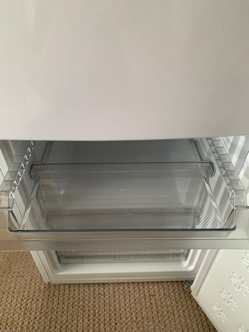 冷蔵庫　一人暮らし用　148L