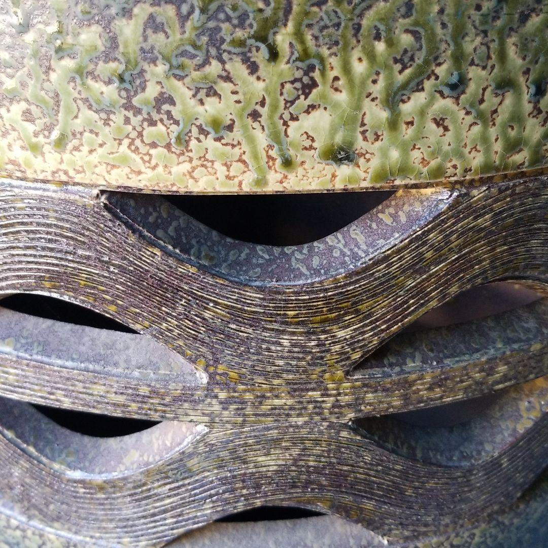 信楽焼傘立て  三角コーナー彫 高さ４７cm