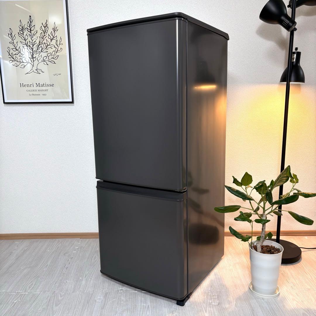 2024 冷蔵庫 一人暮らし 単身用 小型 保証付 送料無料 三菱 未使用に近い