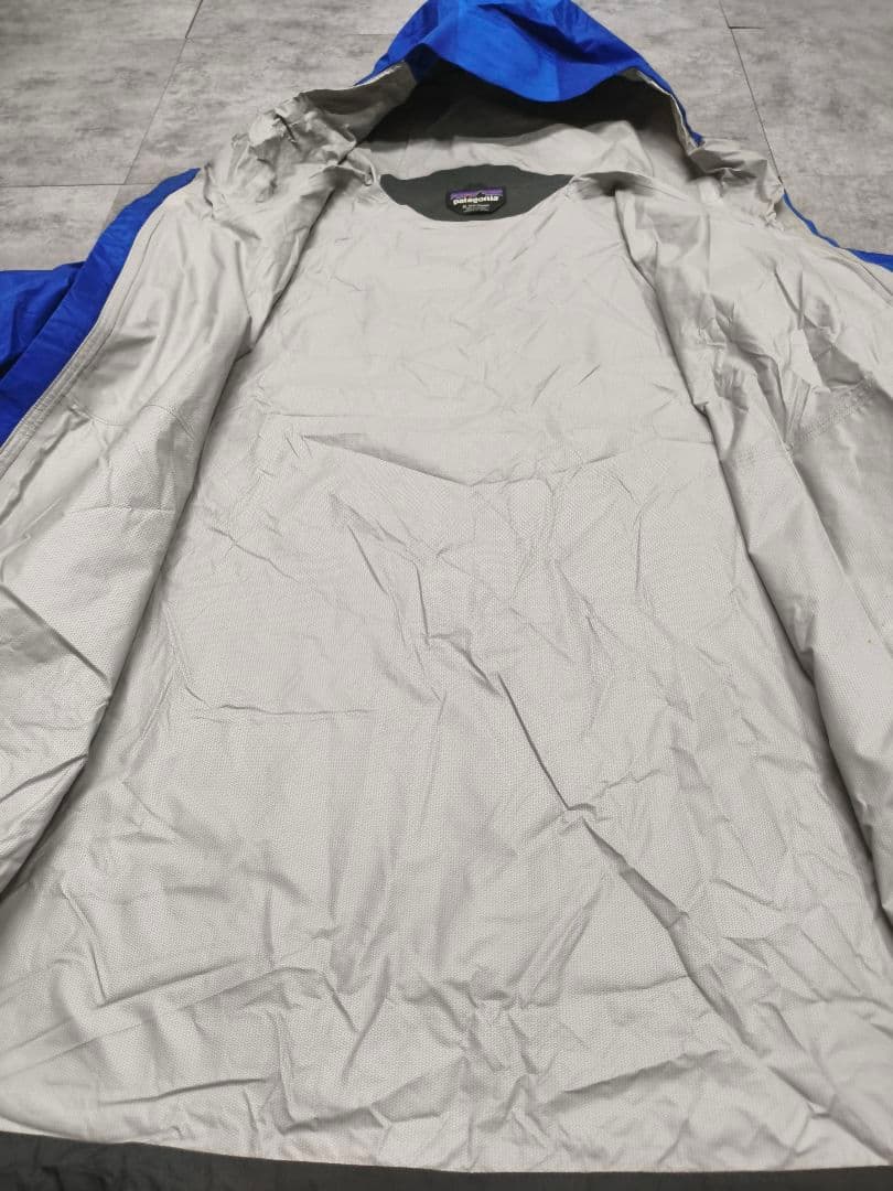 patagonia トレントシェルジャケット　XL ブルー×ブラック