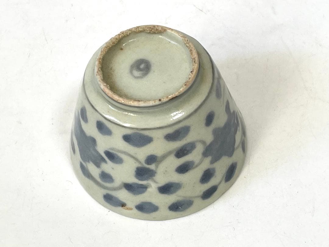 骨董　アンティーク　こんにゃく印判　水玉　唐草文様　蕎麦猪口　カップ　酒器