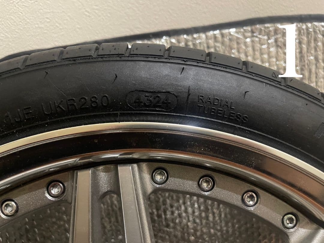 WORK 16インチ ホイールセット MINERVAタイヤ