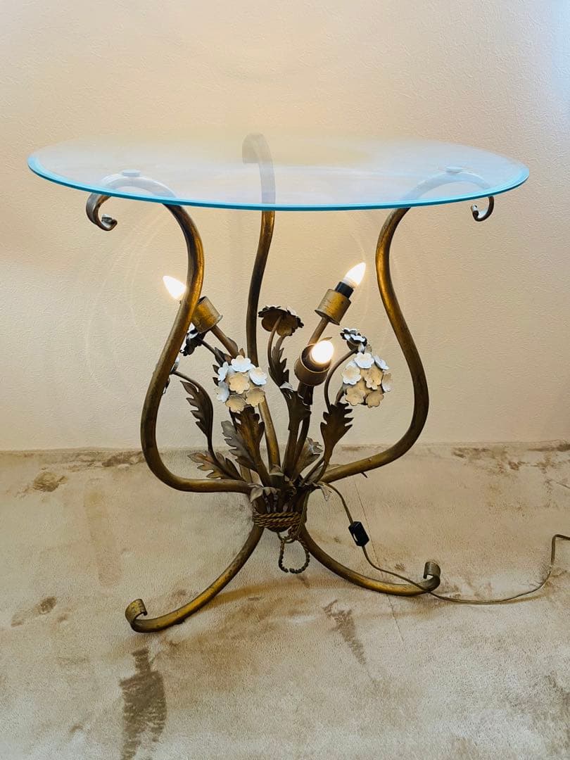 アンティークショップ購入　ライト付サイドガラステーブル