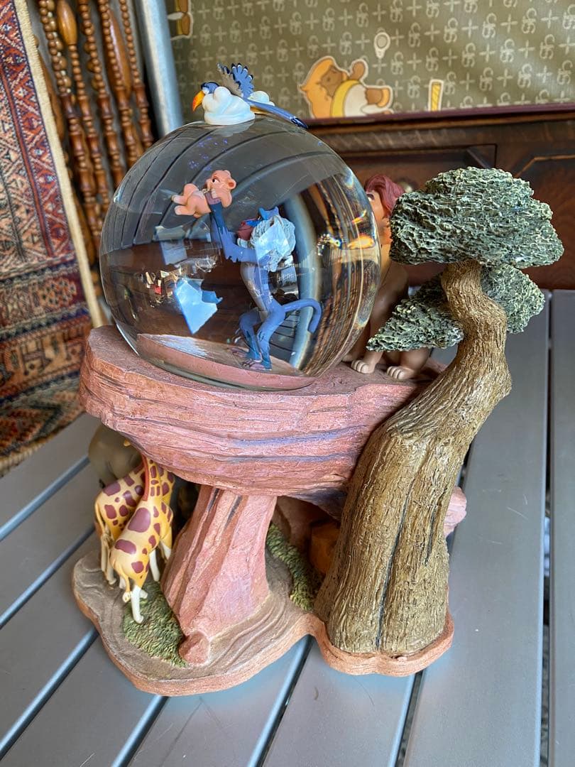 25周年記念限定品　ライオンキングキング・スノーグローブ　オルゴール　レア