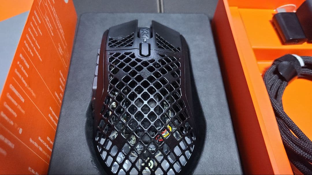 SteelSeries Aerox 9 Wireless ゲーミングマウス