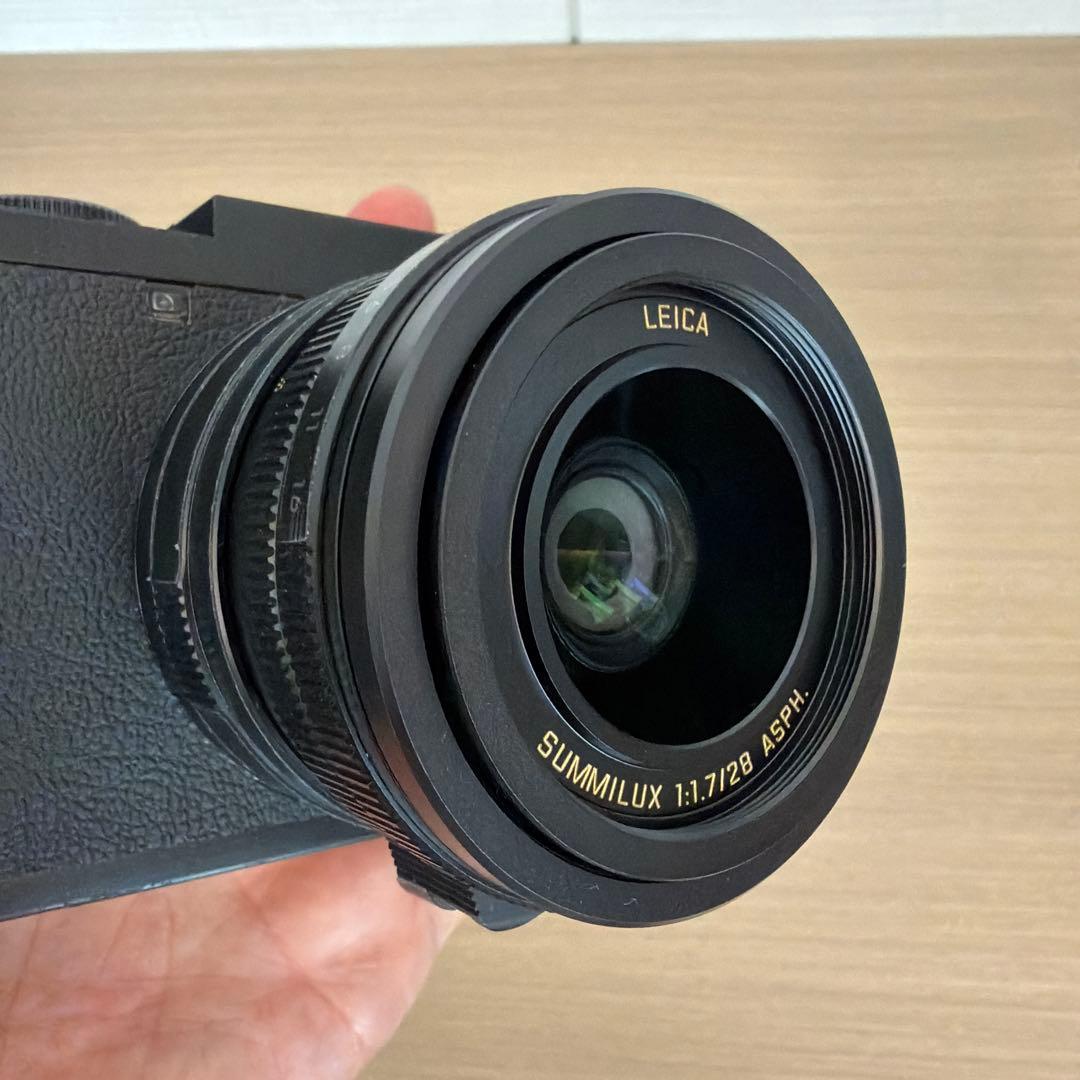 Leica Q2 DanielCraig x GregWilliams限定モデル