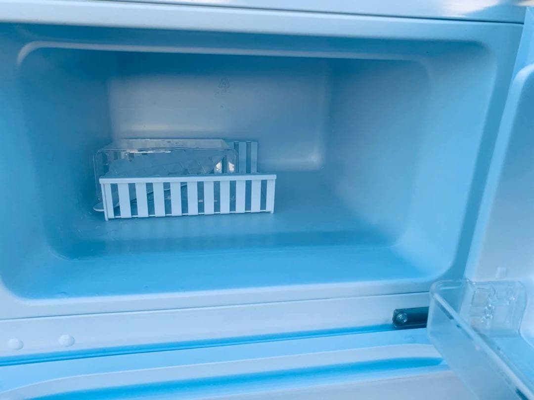 ♦アイリスオーヤマ ノンフロン冷凍冷蔵庫【2020年製】IRGD-9A-W