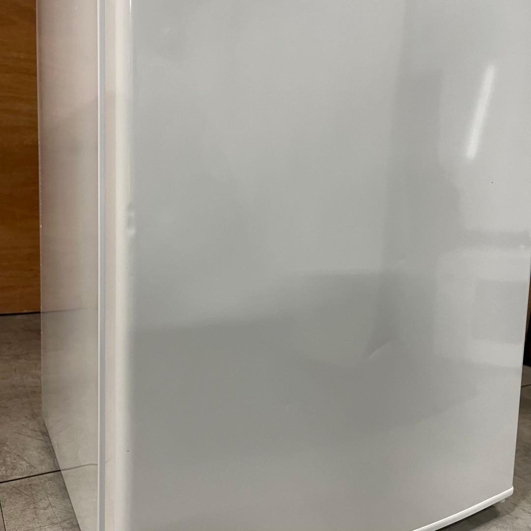 一都三県限定　配送設置無料　1ドア冷凍庫　2018年製　BESTEK 60L