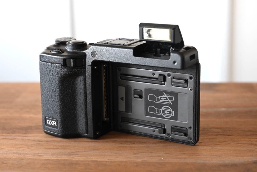 RICOH GXR+レンズ3本A12 28mm&50mm&S10 24-72mm