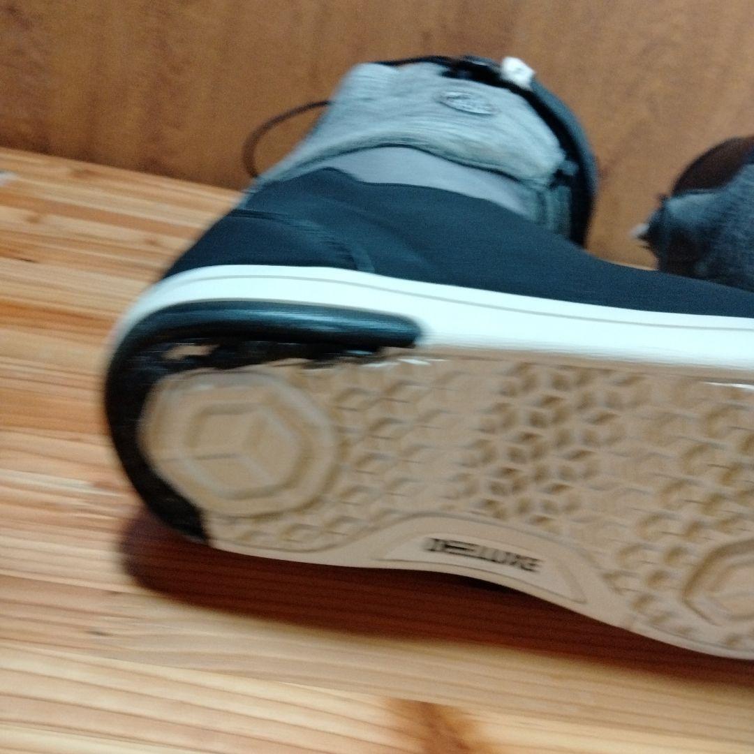 DEELUXE スノーボードブーツ　送料無料 26038