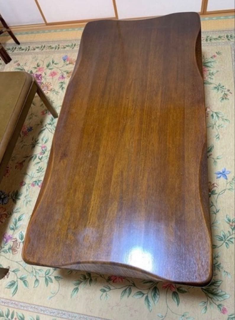 【 木製装飾　棚付きテーブル 】　レトロ　ヴィンテージ　デザインテーブル