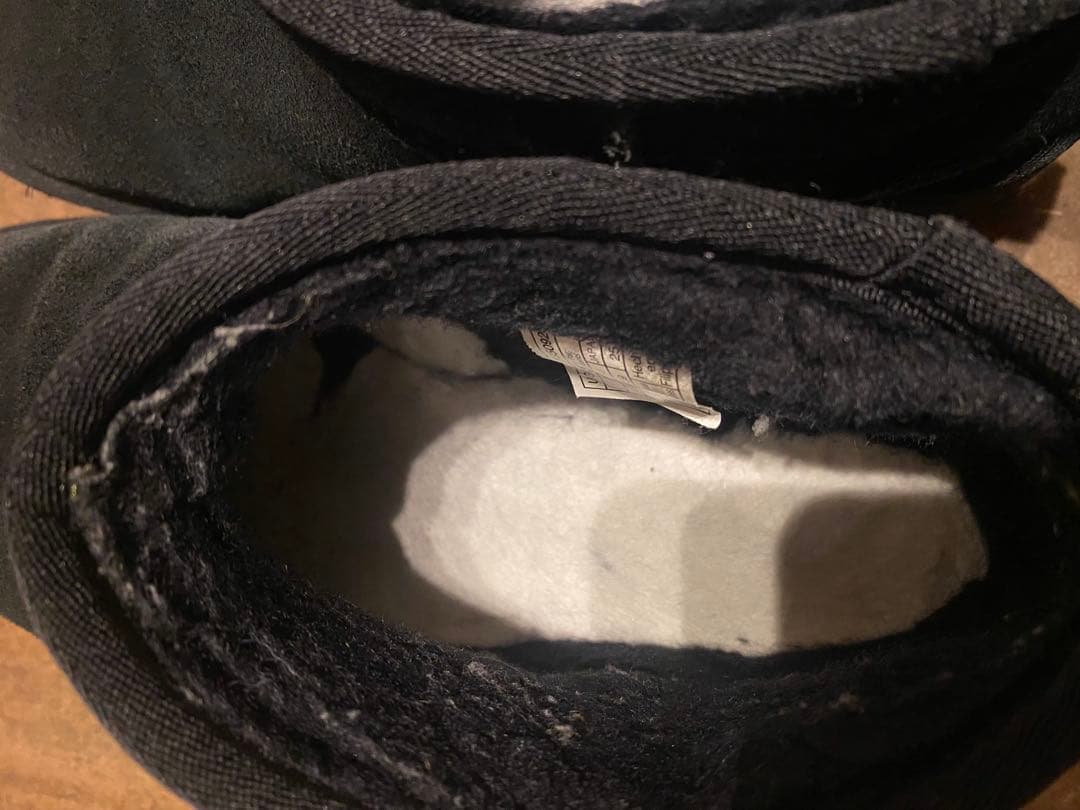 UGG CLASSIC ULTRA MINI PLATFORM ブラック　25