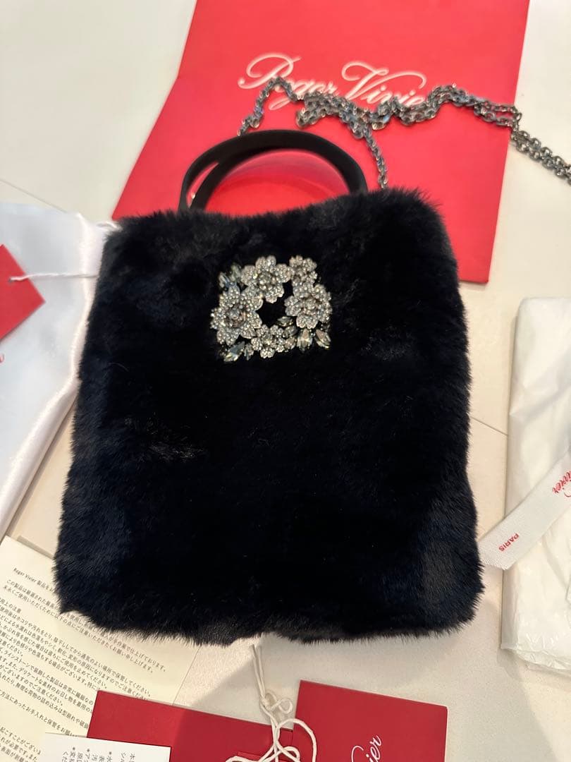 Roger Vivierドラペポケットブーケストラスダークバックルバッグマイクロ