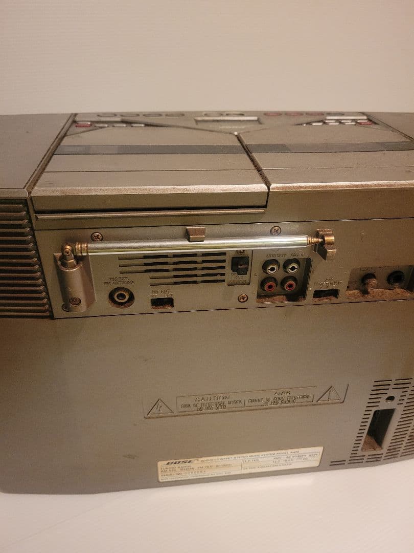 ラジオ・コンポ BOSE Acoustic Wave Music System AWM