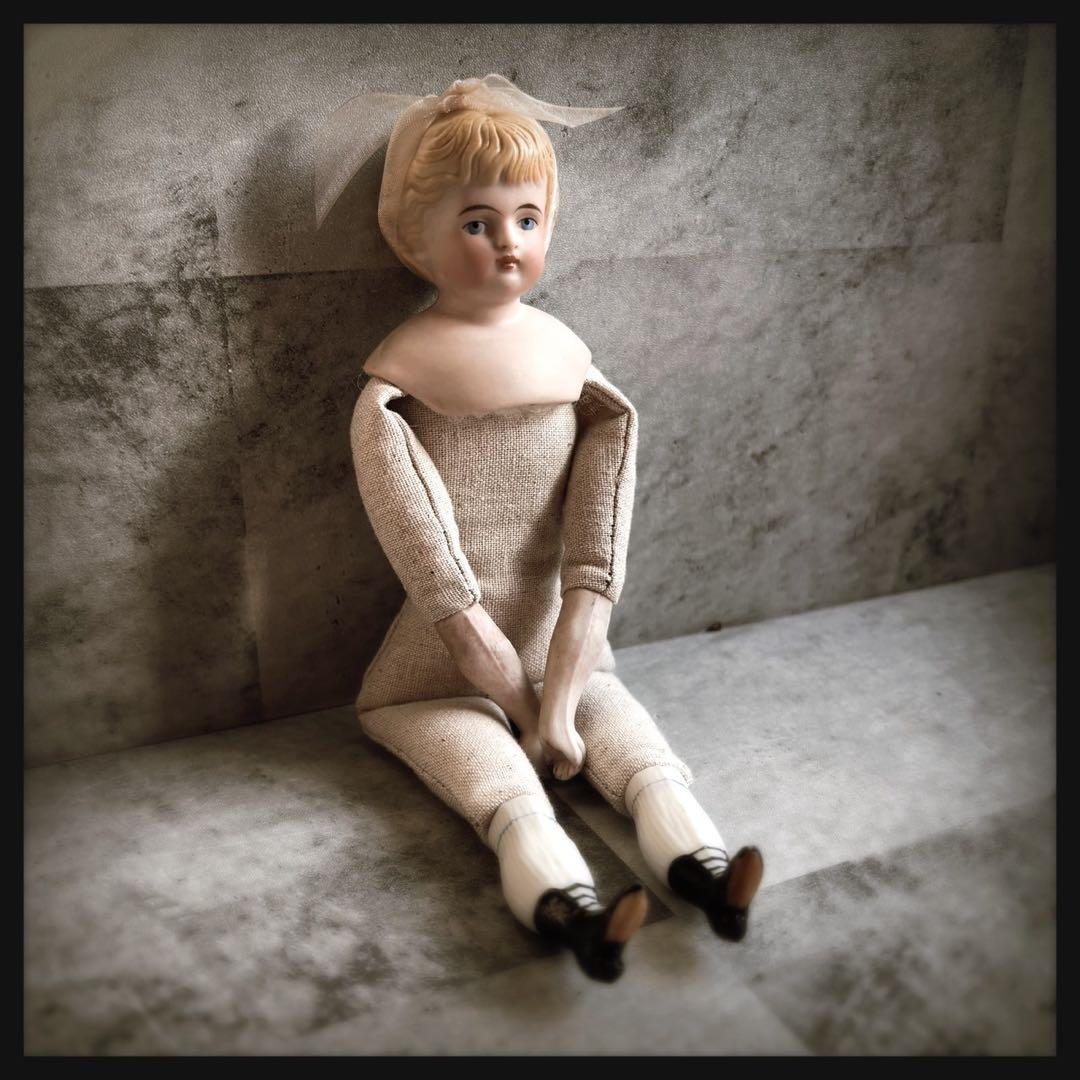 アンティーク　ブロンド　パリアンドール ビスクドール　チャイナヘッドドール