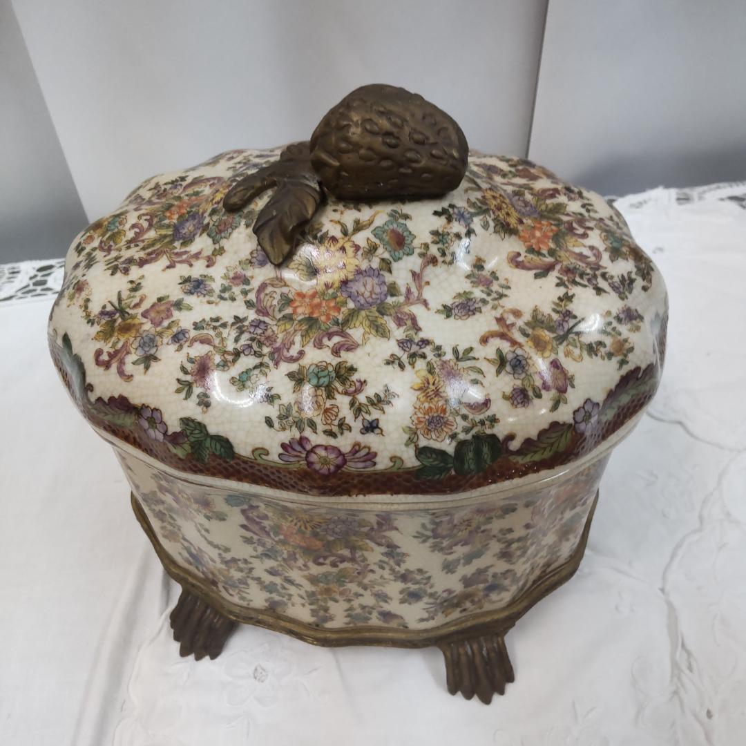 いちご　シノワズリ ボックス オリエンタル インテリア アンティーク モダン