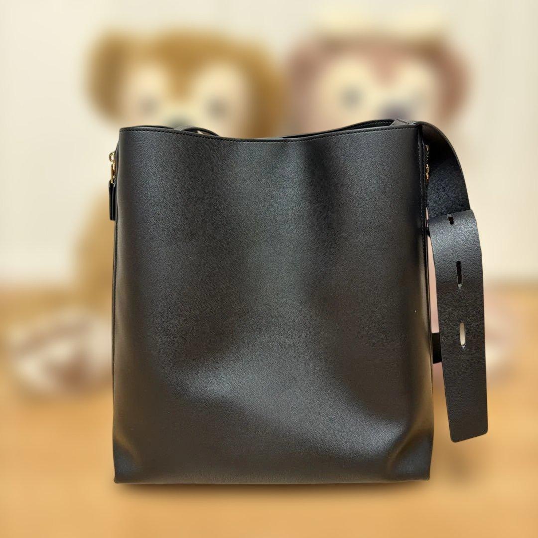 ROPE EPOR ブラック ショルダーバッグ