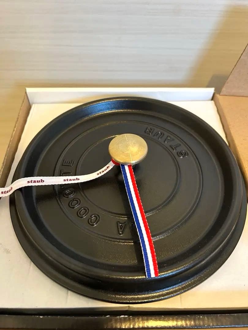 STAUB 直径24cm ブラック