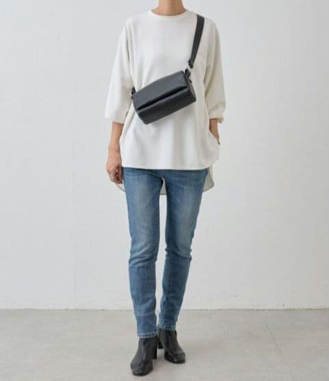 極美品✨️BEARDSLEY Tブラウス FREEサイズ　ホワイト М