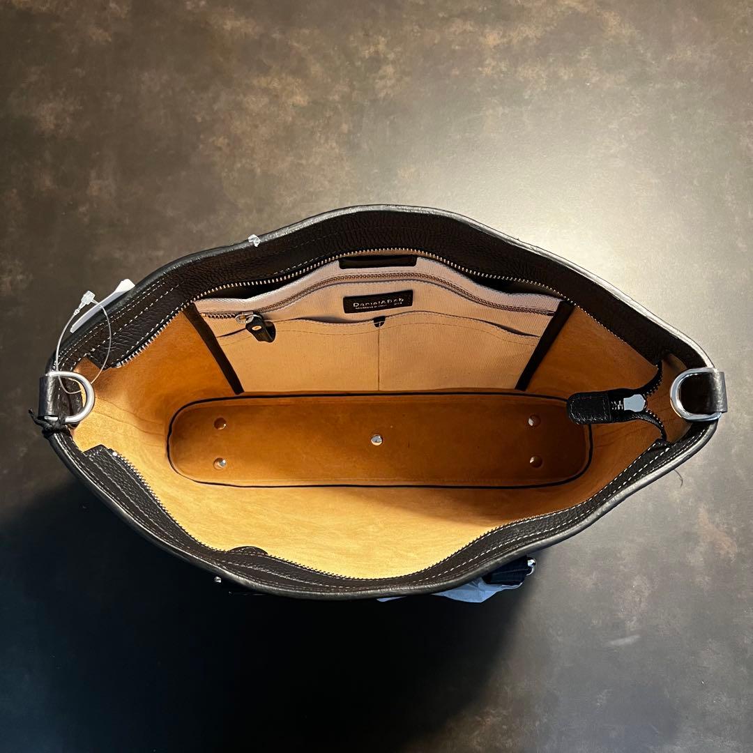 【新品定価12万】ダニエルアンドボブ　ROCCHINA-39 ネイビー ２WAY