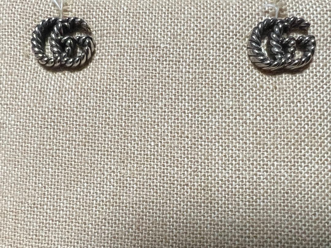 GUCCI ダブルG ピアス　年末限定値下げ