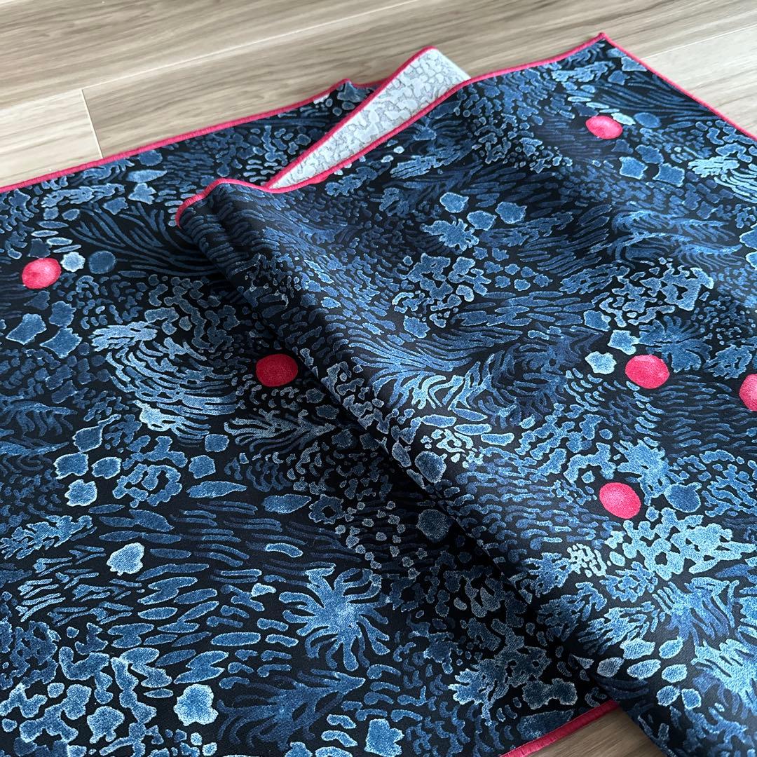 【マリメッコ】完売品 クルイェンマルヤテーブルランナー