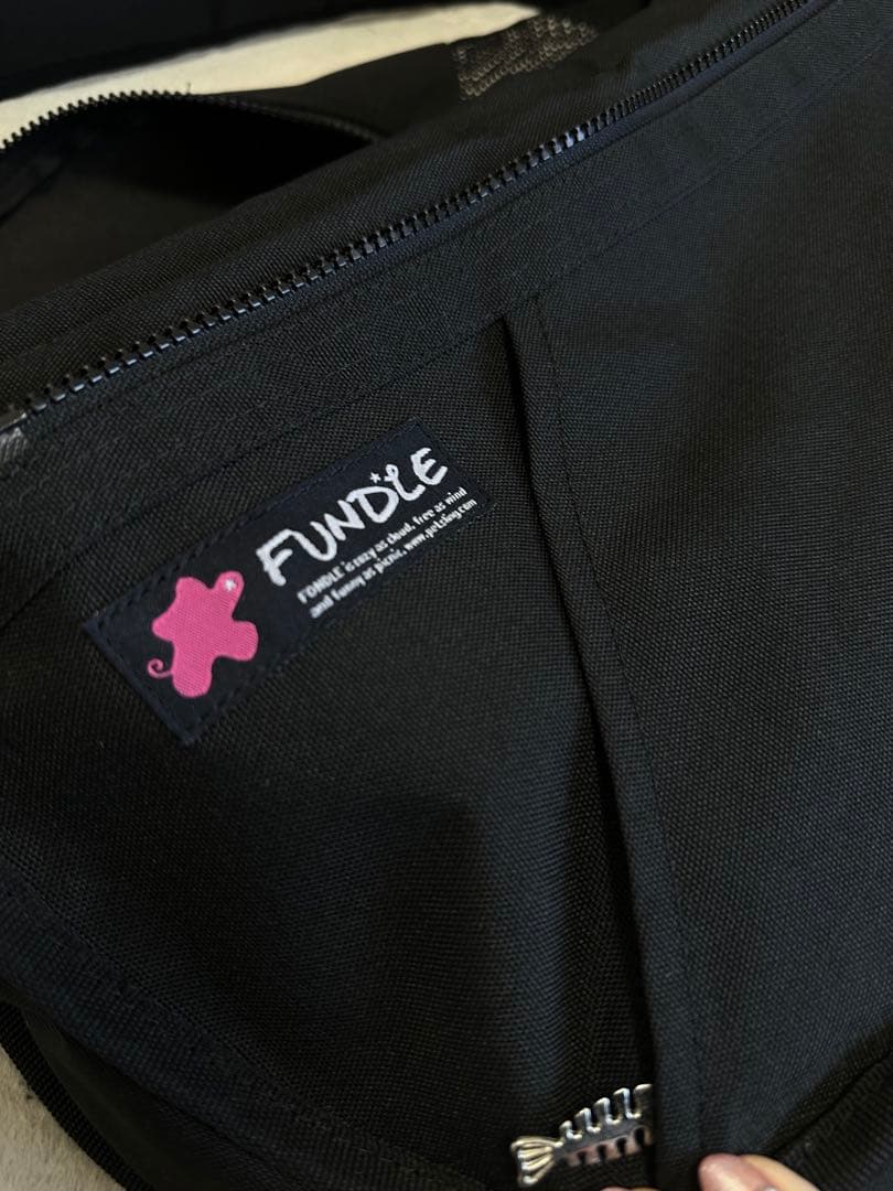 FUNDIE ペット キャリーバッグ・インナー付　スリング