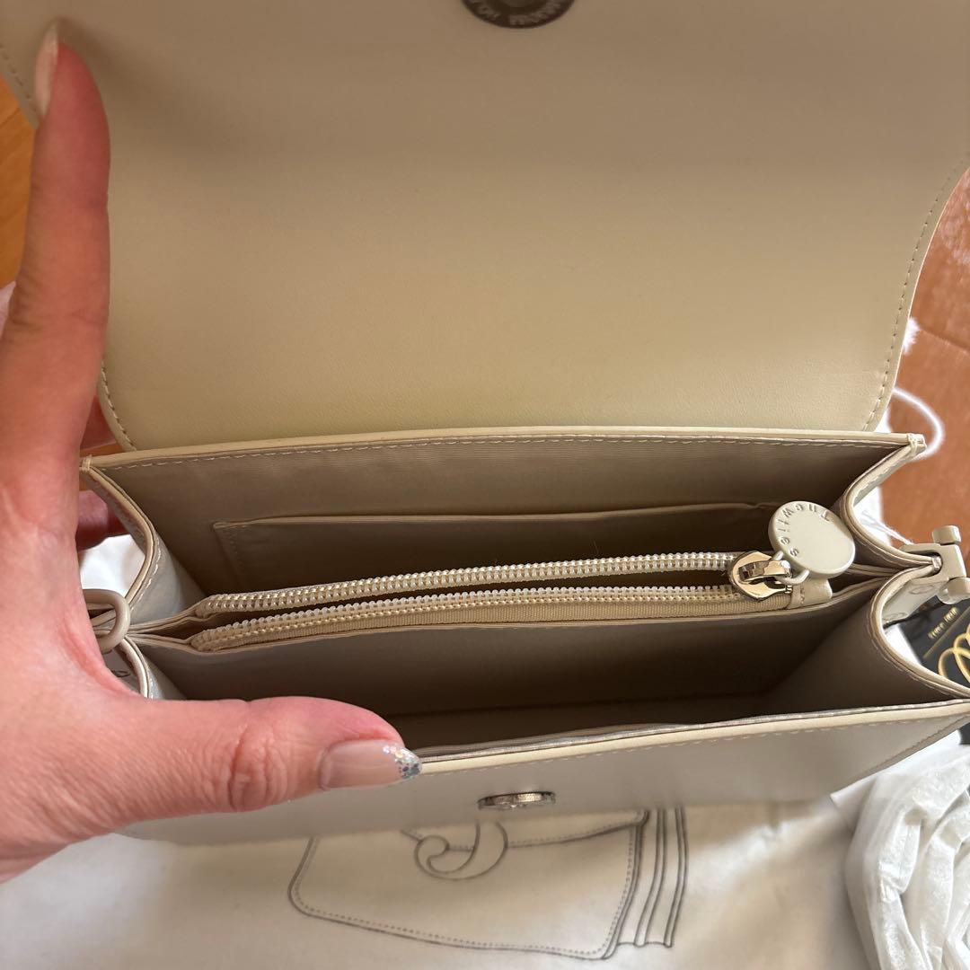 トゥエンティーズ バッグ　白