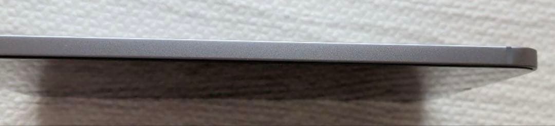 iPad mini (第7世代) 本体　スペースグレイ　セルラー