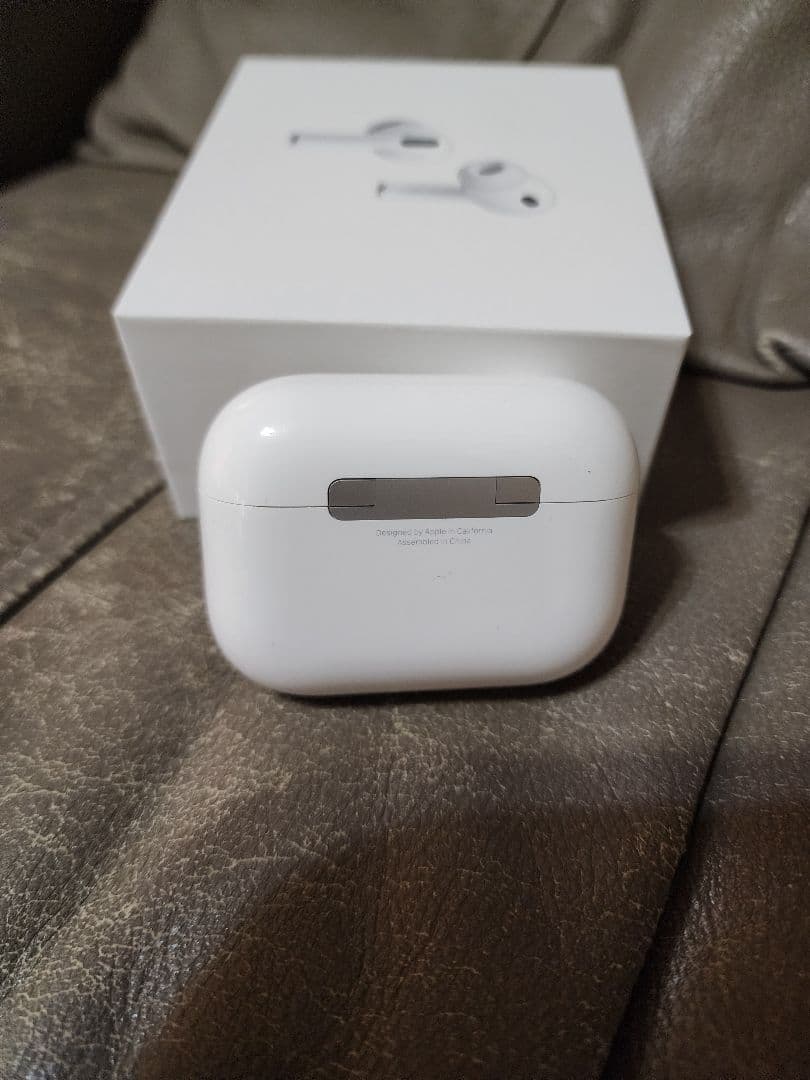 AirPods Pro 第3世代【正規品・付属品完備】iPhoneイヤホン