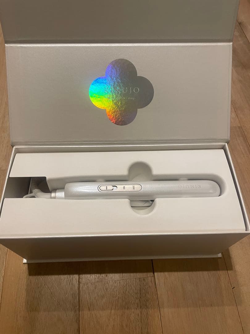 【新品未使用】KINUJO ストレートミニアイロン KM001 ケース付