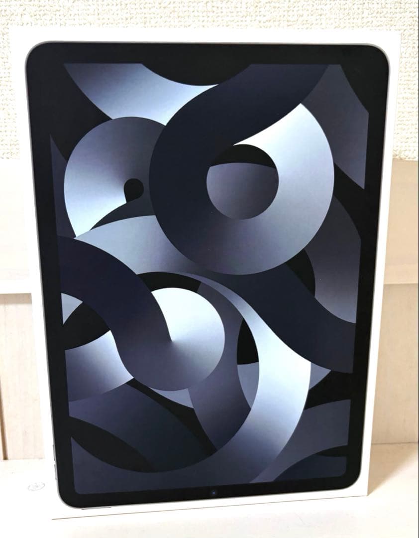 【たかし】iPadAir 第5世代 256GB スペースグレー